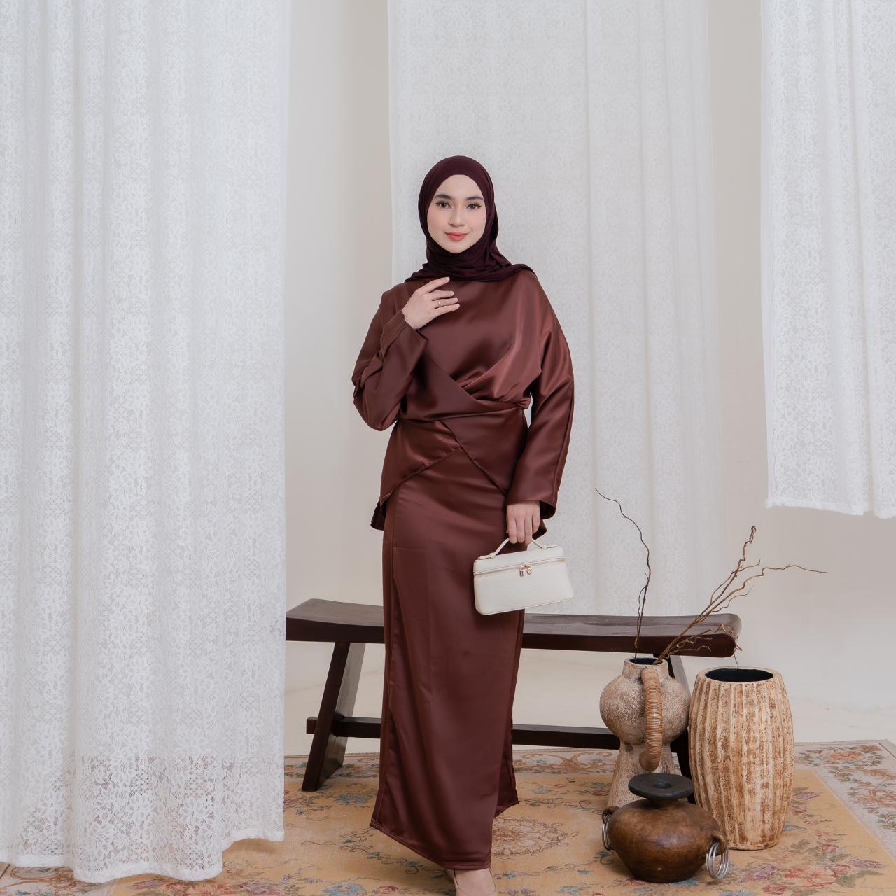 AIJO | Luna Silk Skirt - Bawahan Rok Panjang Wanita Basic Silk Europe Casual Formal Maxi