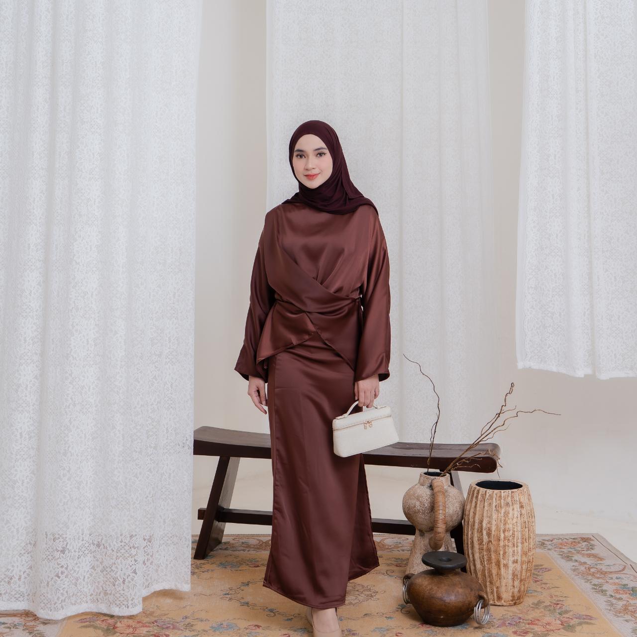 AIJO | Luna Silk Skirt - Bawahan Rok Panjang Wanita Basic Silk Europe Casual Formal Maxi