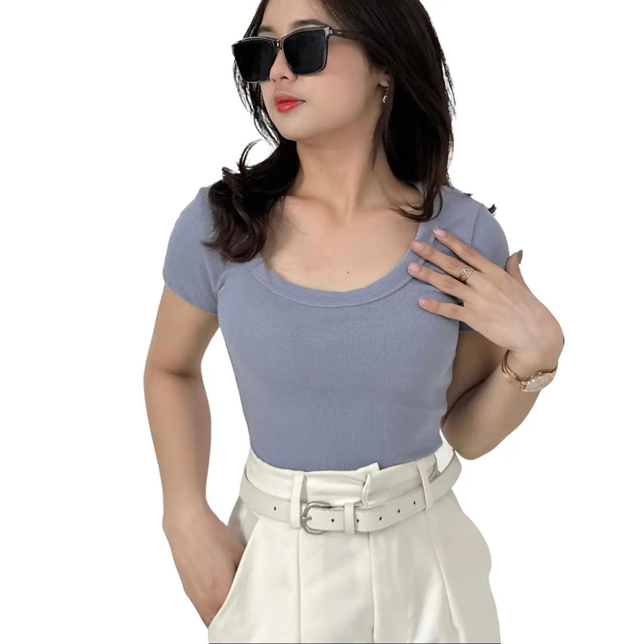 AIJO| Aqilla Uneck Top