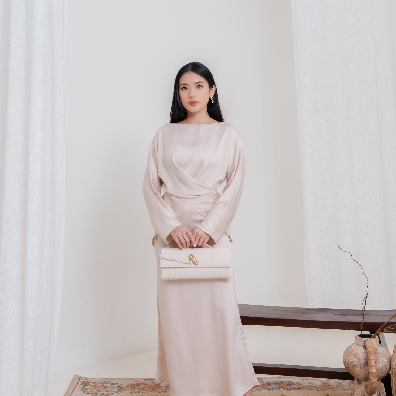 AIJO | Luna Silk Skirt - Bawahan Rok Panjang Wanita Basic Silk Europe Casual Formal Maxi